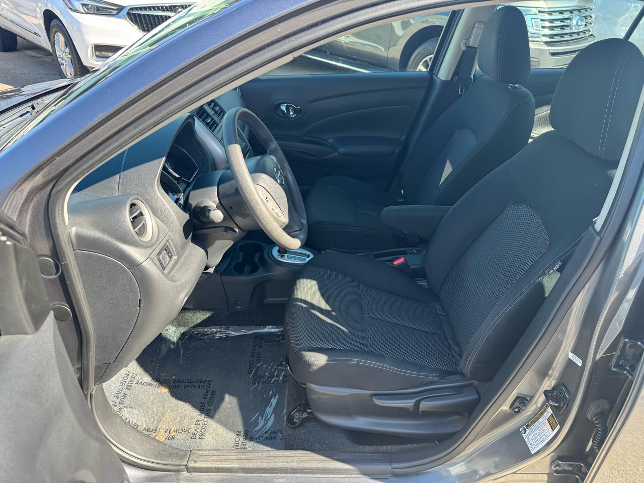 Nissan Versa 1.6 S 5M 2018