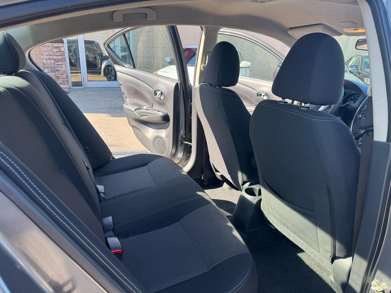Nissan Versa 1.6 S 5M 2018