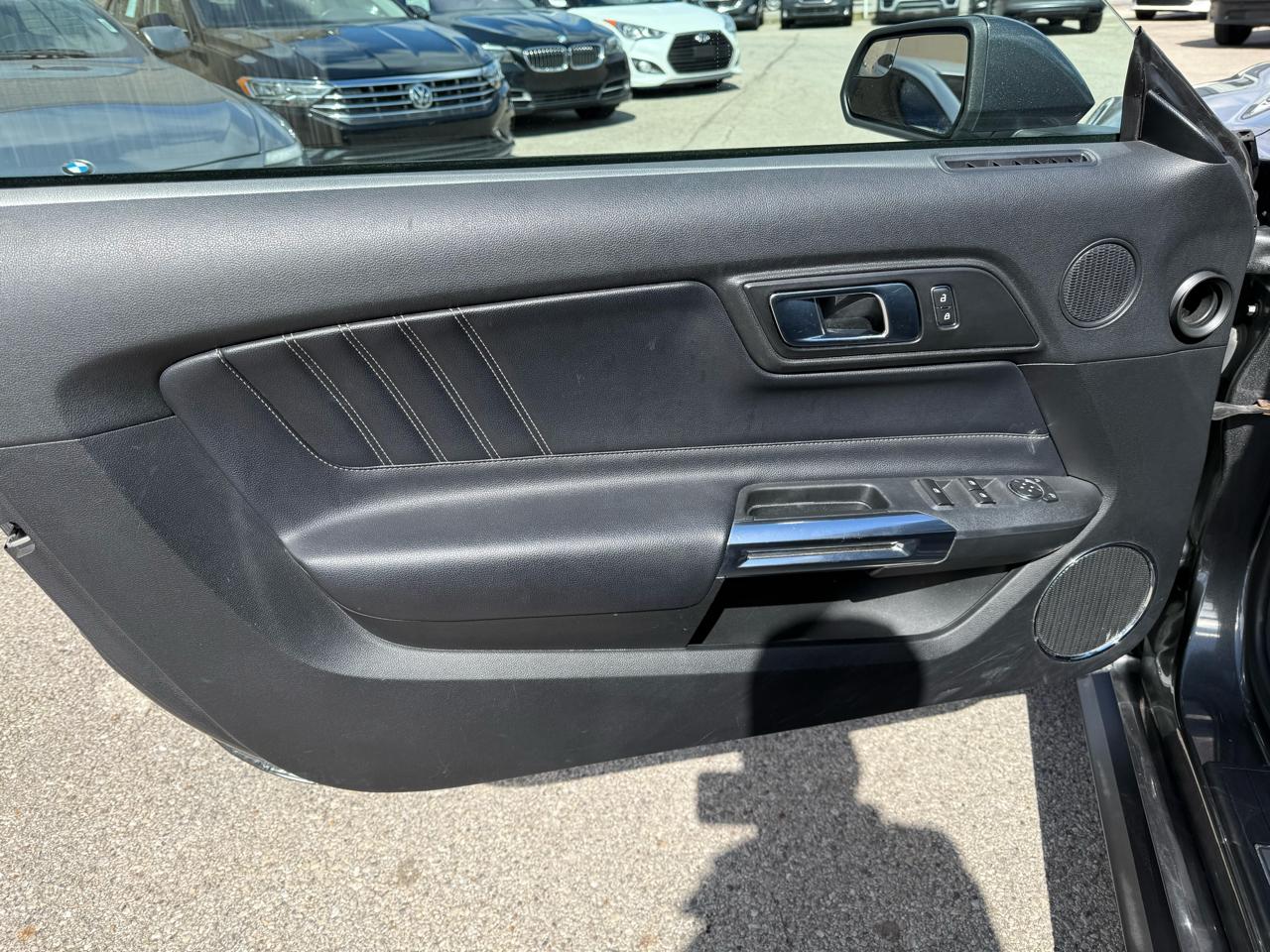 Ford Mustang EcoBoost Premium Convertible 2020