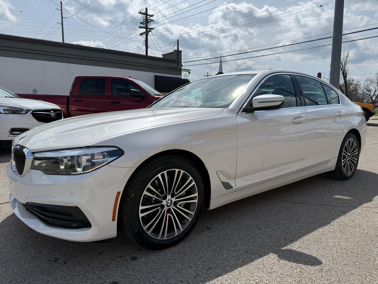 BMW 5-Series 530i xDrive 2019