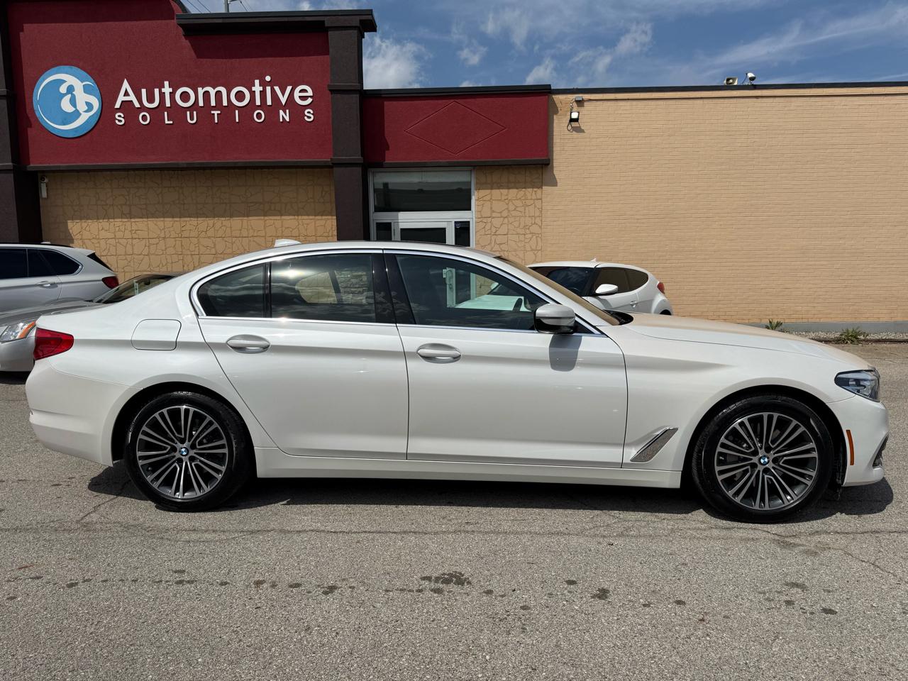 BMW 5-Series 530i xDrive 2019