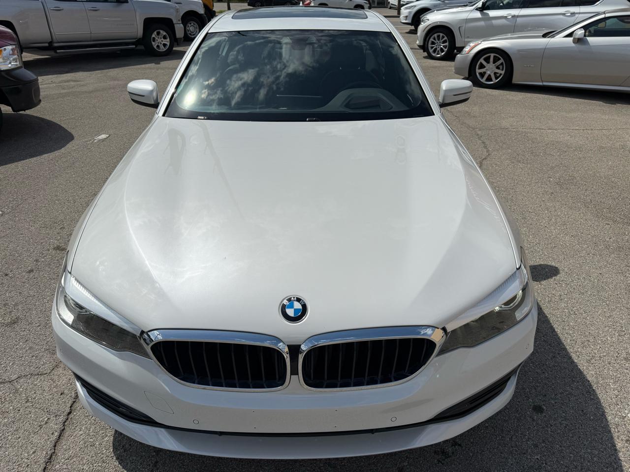 BMW 5-Series 530i xDrive 2019