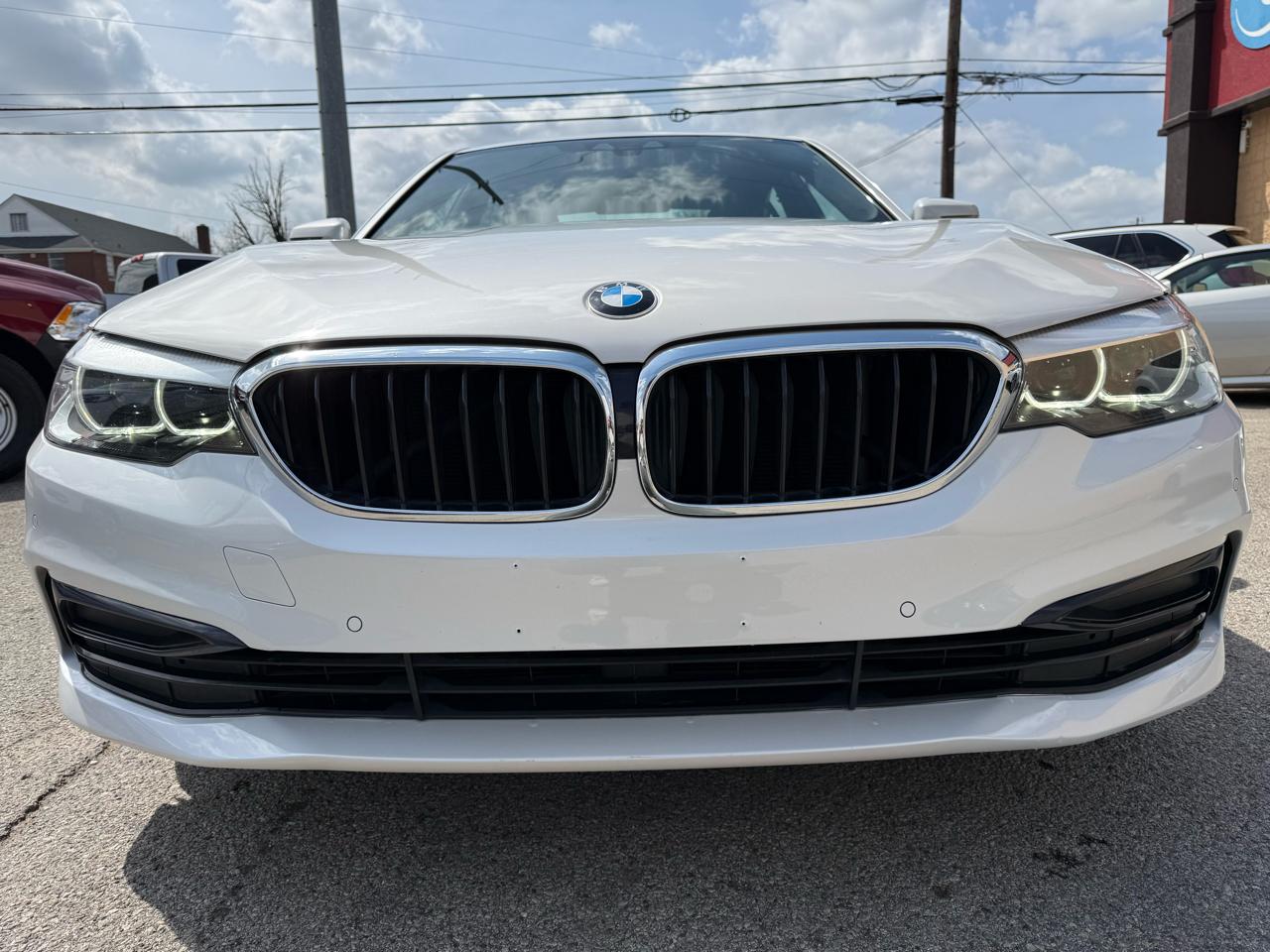 BMW 5-Series 530i xDrive 2019