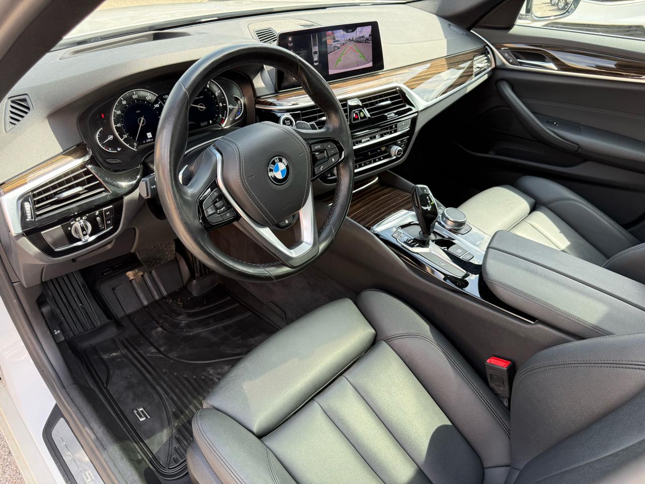BMW 5-Series 530i xDrive 2019
