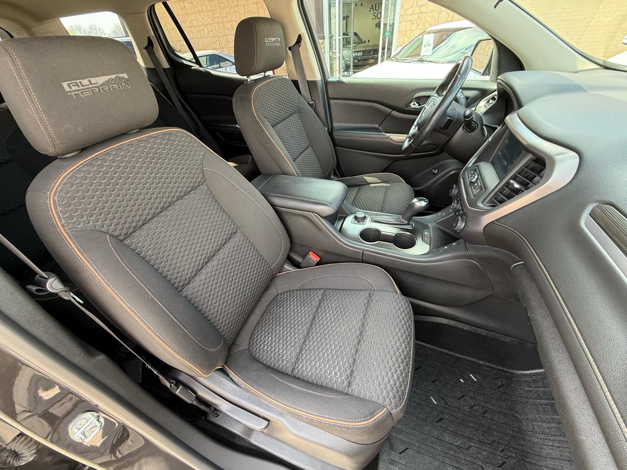 GMC Acadia All Terrain 1 AWD 2017