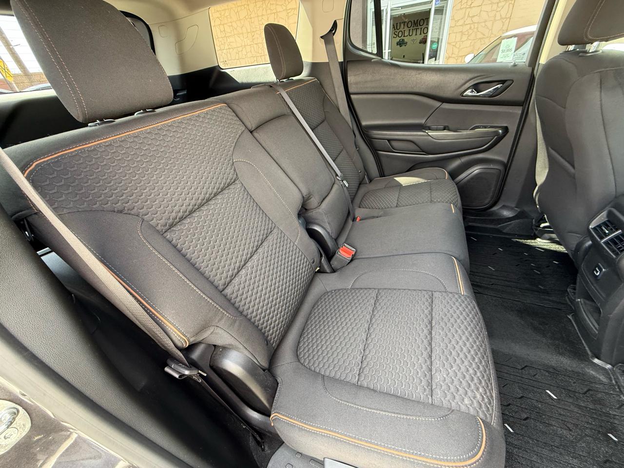 GMC Acadia All Terrain 1 AWD 2017