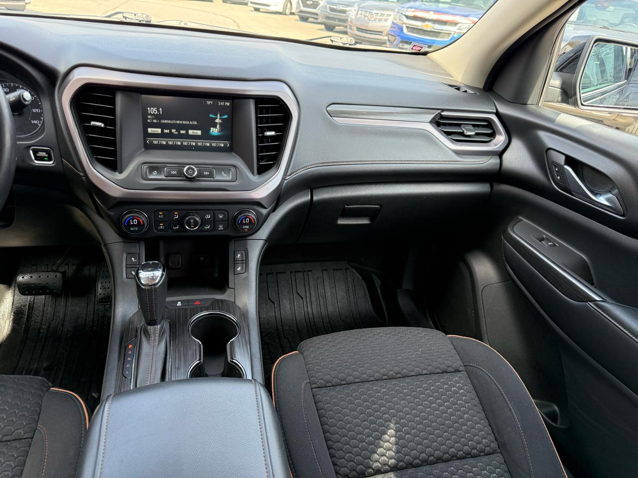 GMC Acadia All Terrain 1 AWD 2017