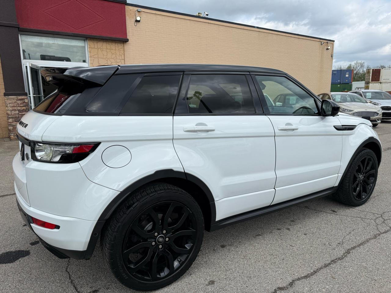 Land Rover Range Rover Evoque Dynamic Premium 5-Door 2015