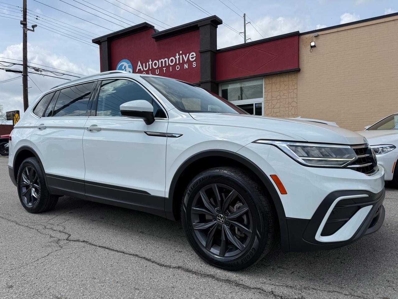2022 Volkswagen Tiguan SE