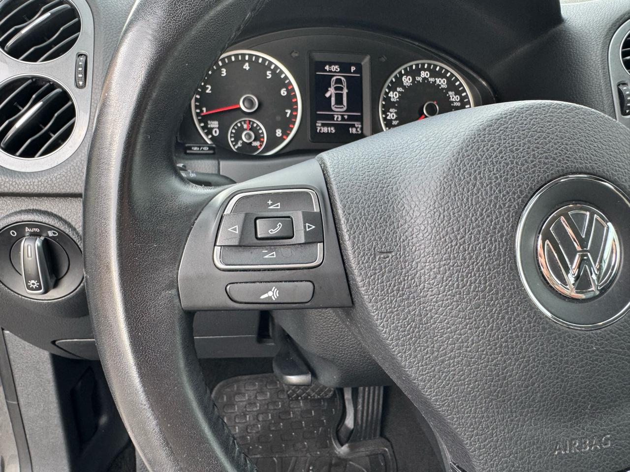 Volkswagen Tiguan SE 2016