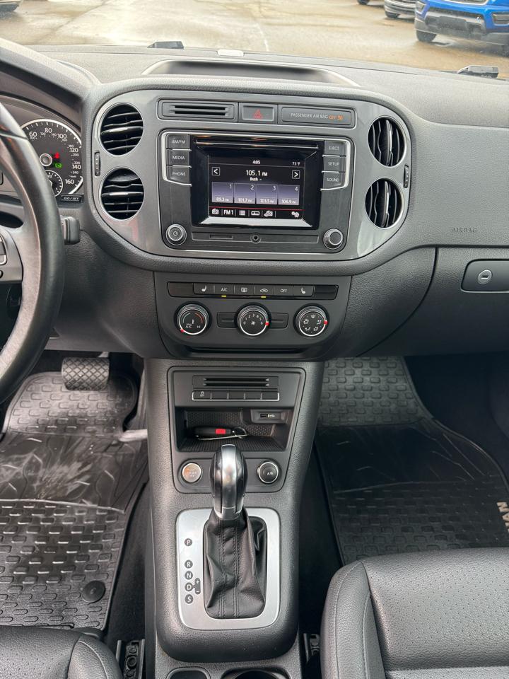 Volkswagen Tiguan SE 2016