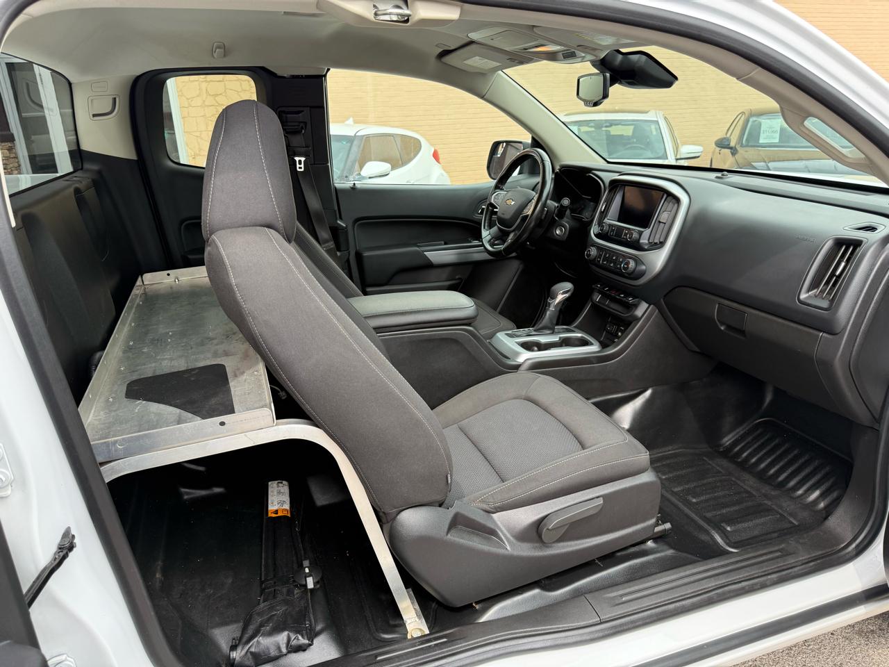 Chevrolet Colorado LT Ext. Cab 2WD 2022