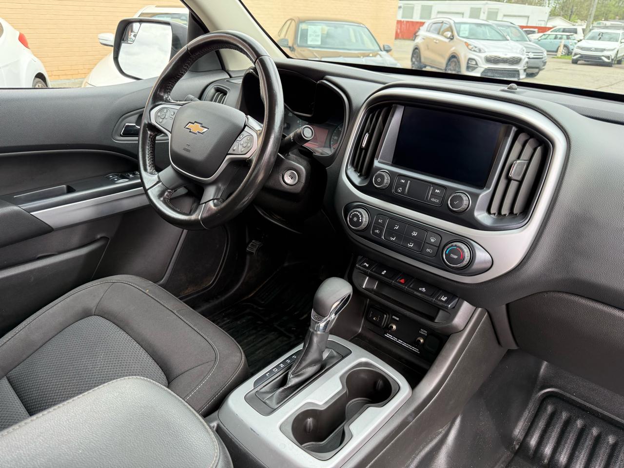 Chevrolet Colorado LT Ext. Cab 2WD 2022