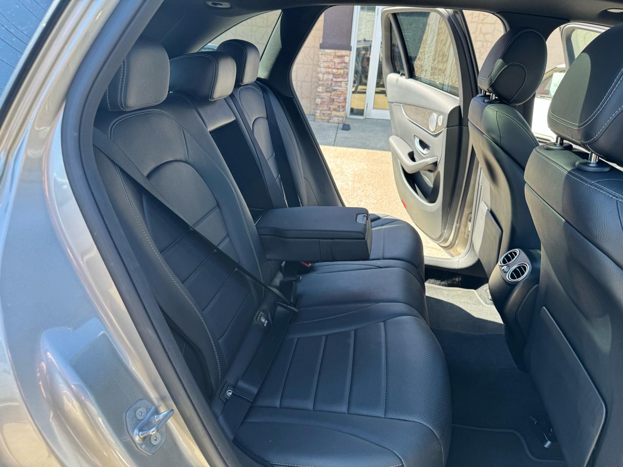 Mercedes-Benz GLC-Class GLC300 4MATIC 2020