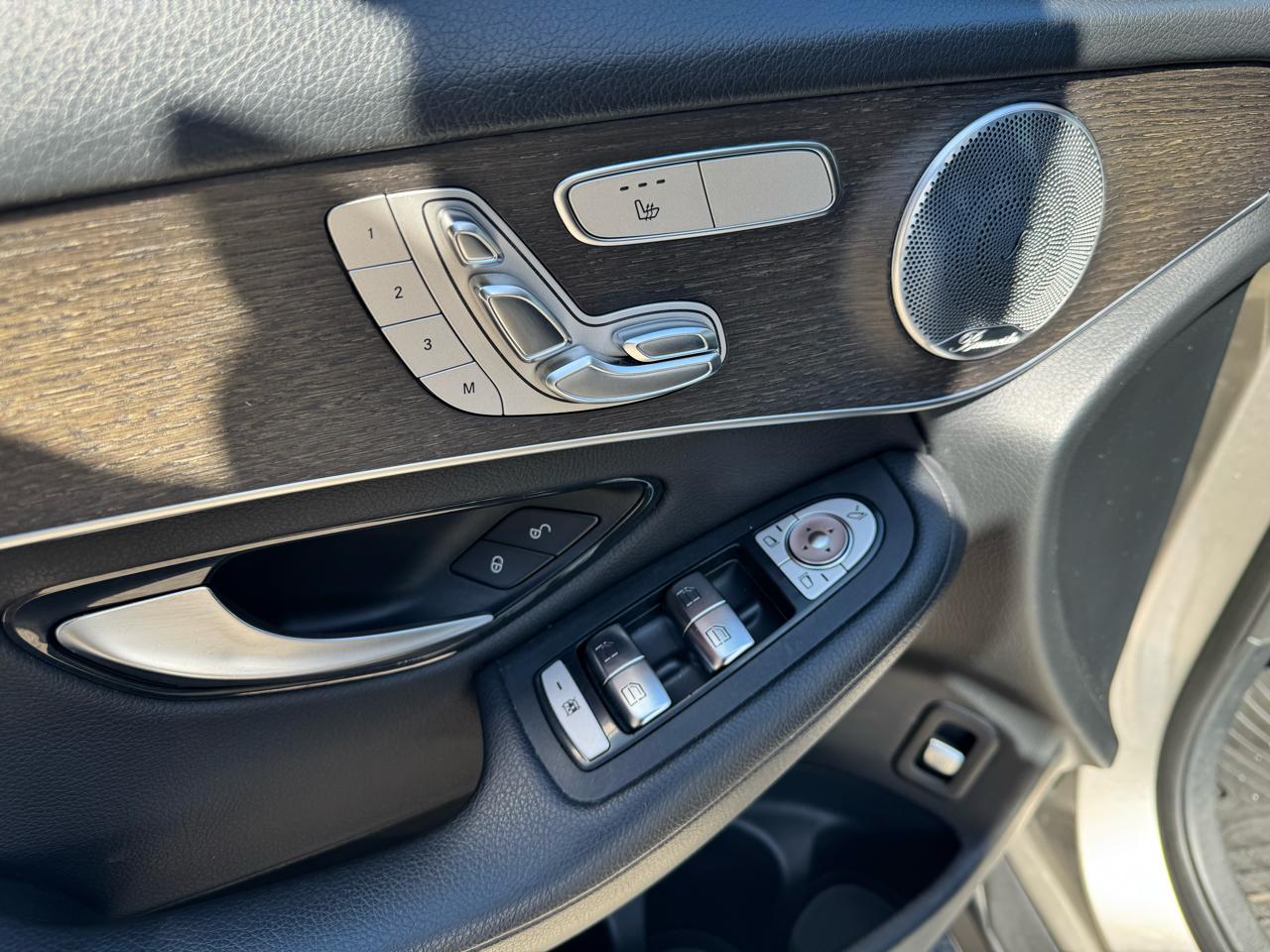 Mercedes-Benz GLC-Class GLC300 4MATIC 2020