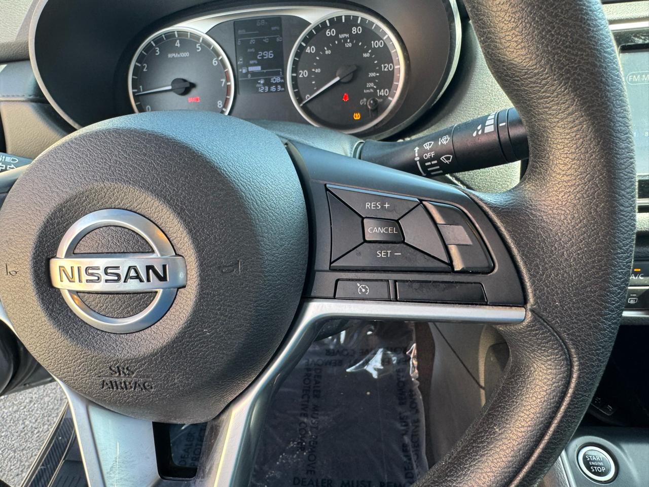 Nissan Versa S 5MT 2020