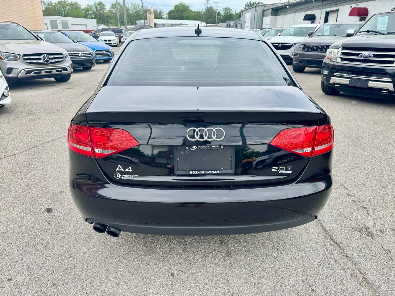 Audi A4 2.0T Sedan quattro Tiptronic 2012