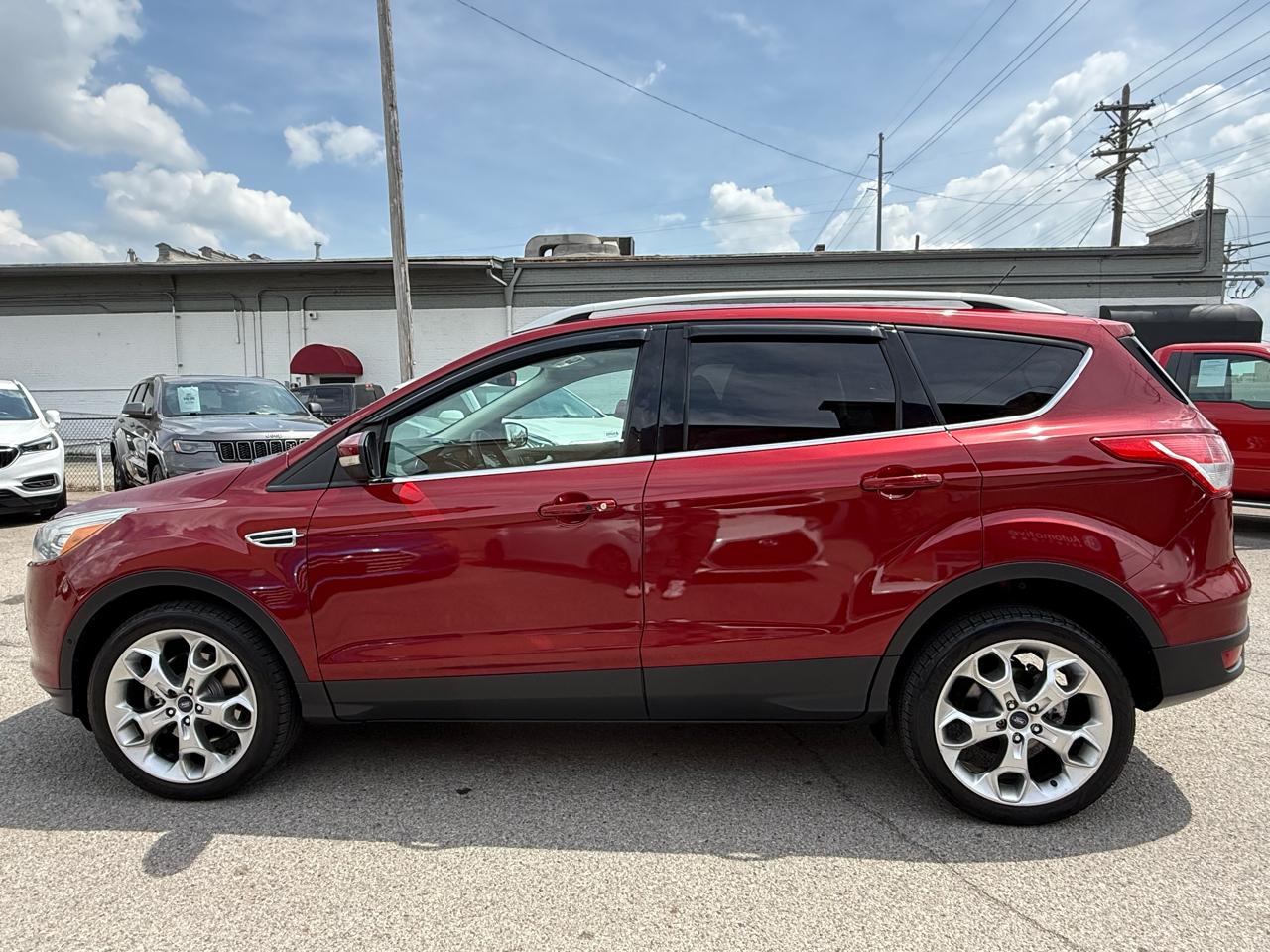 Ford Escape Titanium 4WD 2016