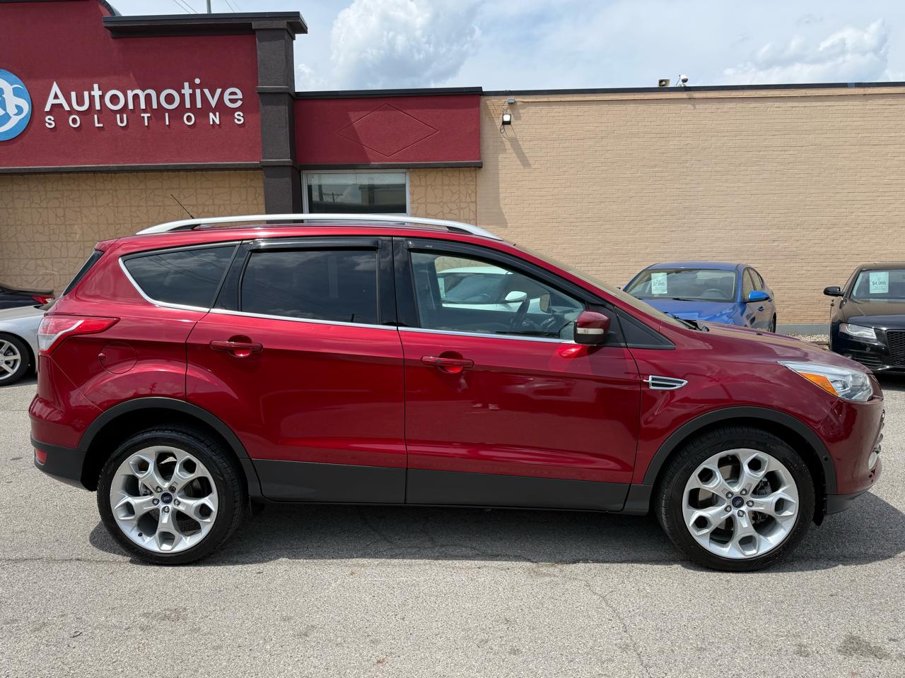 Ford Escape Titanium 4WD 2016