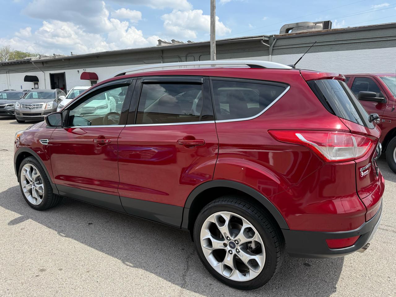 Ford Escape Titanium 4WD 2016