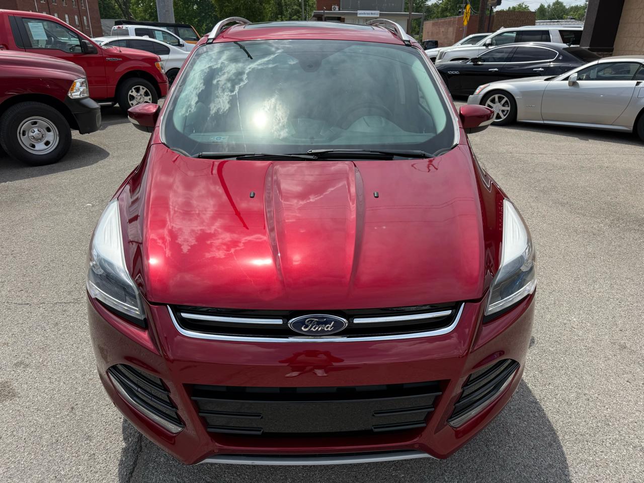 Ford Escape Titanium 4WD 2016