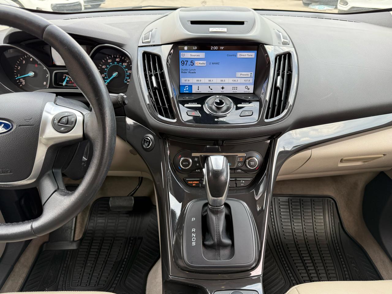 Ford Escape Titanium 4WD 2016