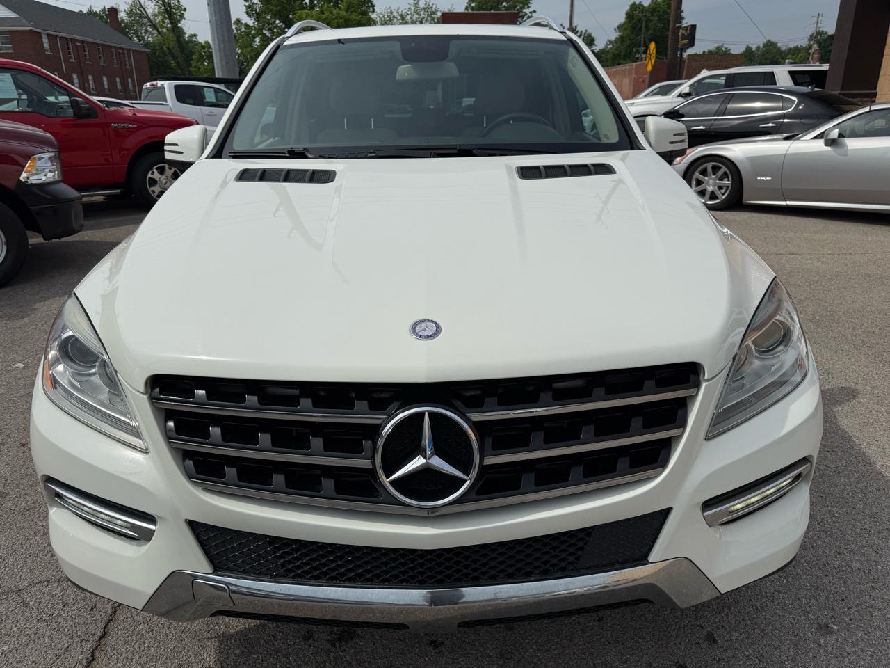 Mercedes-Benz M-Class ML350 BlueTEC 2012