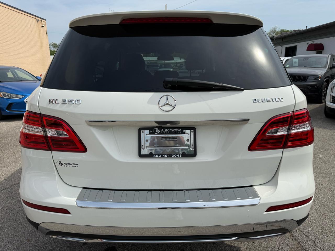 Mercedes-Benz M-Class ML350 BlueTEC 2012