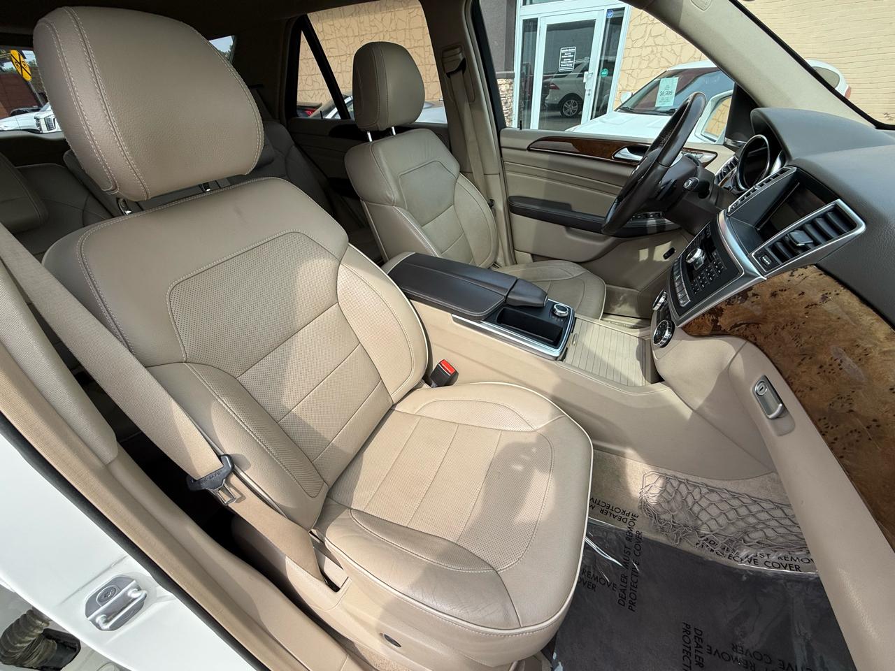 Mercedes-Benz M-Class ML350 BlueTEC 2012