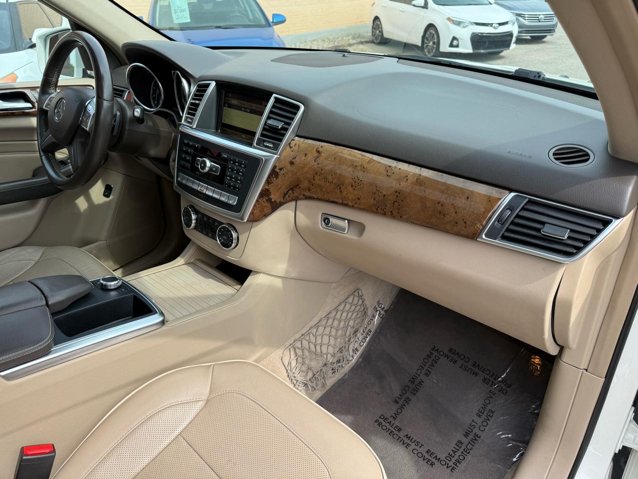 Mercedes-Benz M-Class ML350 BlueTEC 2012