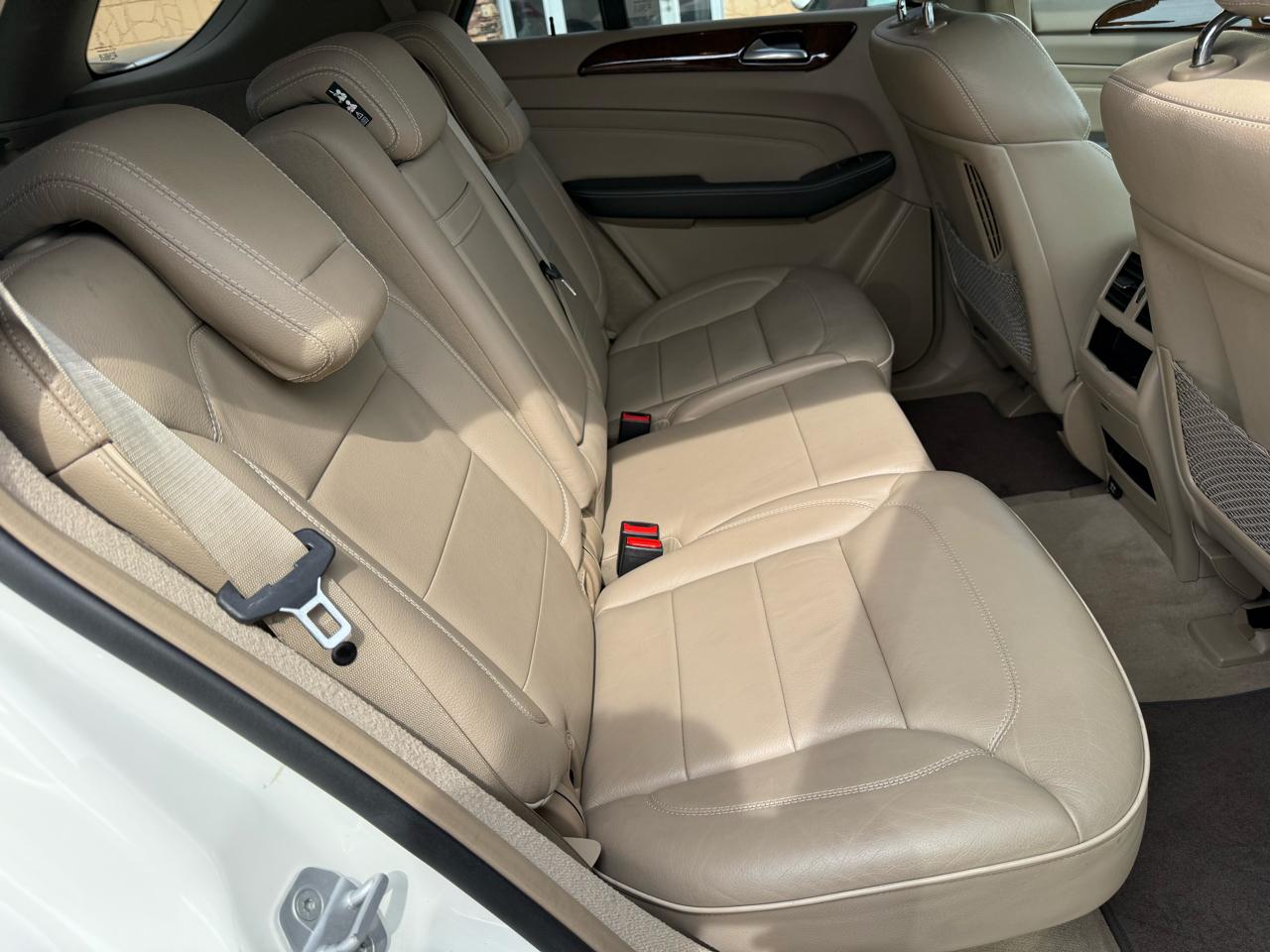 Mercedes-Benz M-Class ML350 BlueTEC 2012