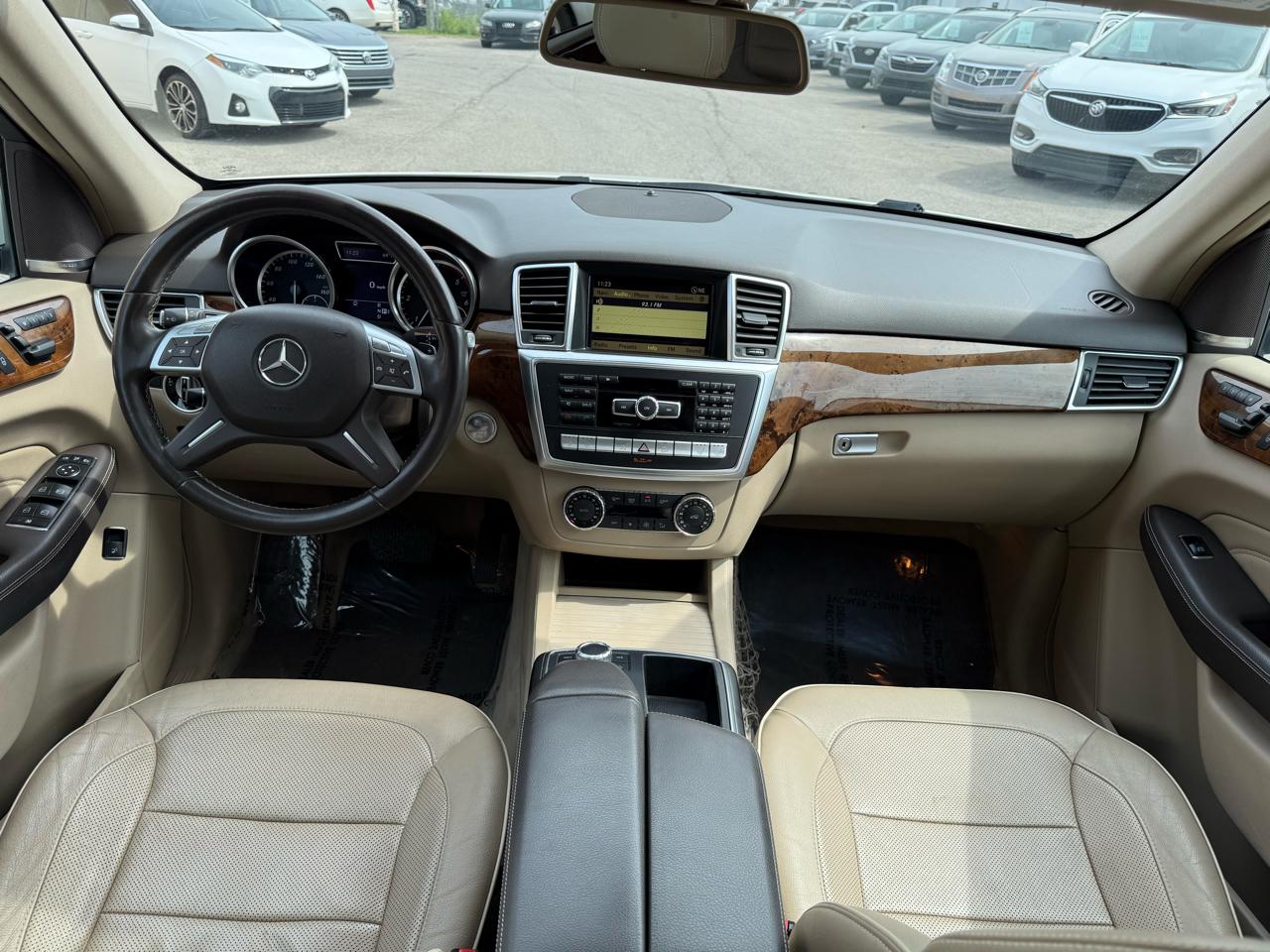 Mercedes-Benz M-Class ML350 BlueTEC 2012