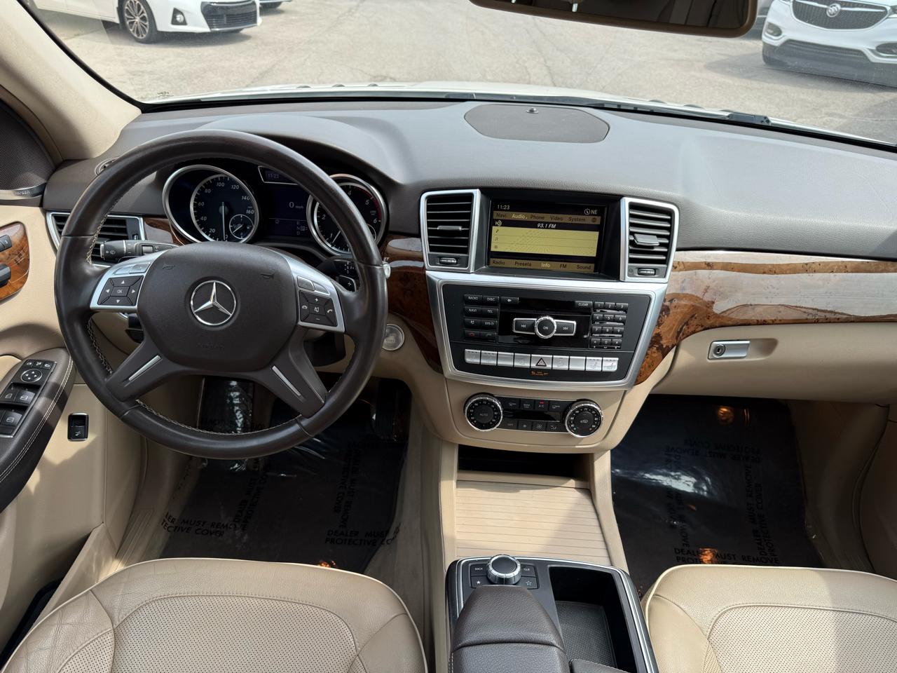 Mercedes-Benz M-Class ML350 BlueTEC 2012