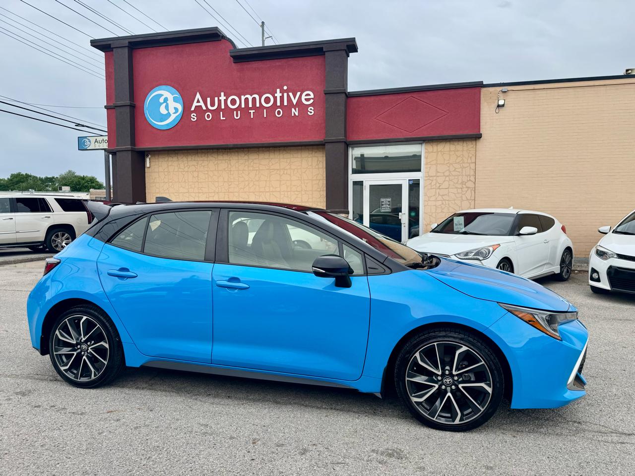 Toyota Corolla XSE Hatchback CVT 2022