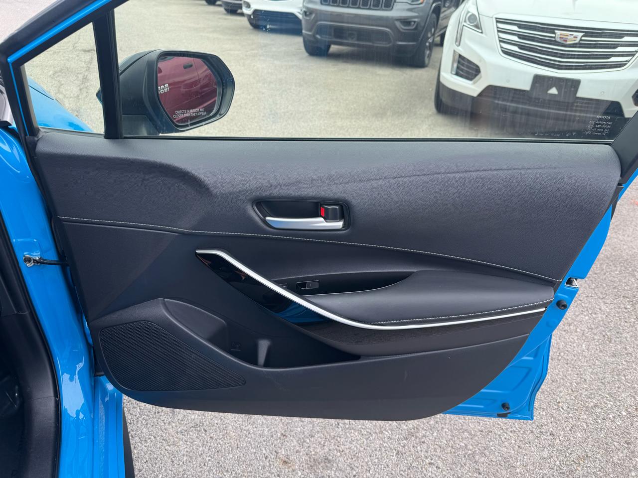 Toyota Corolla XSE Hatchback CVT 2022