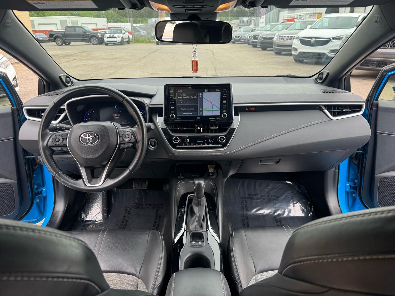 Toyota Corolla XSE Hatchback CVT 2022