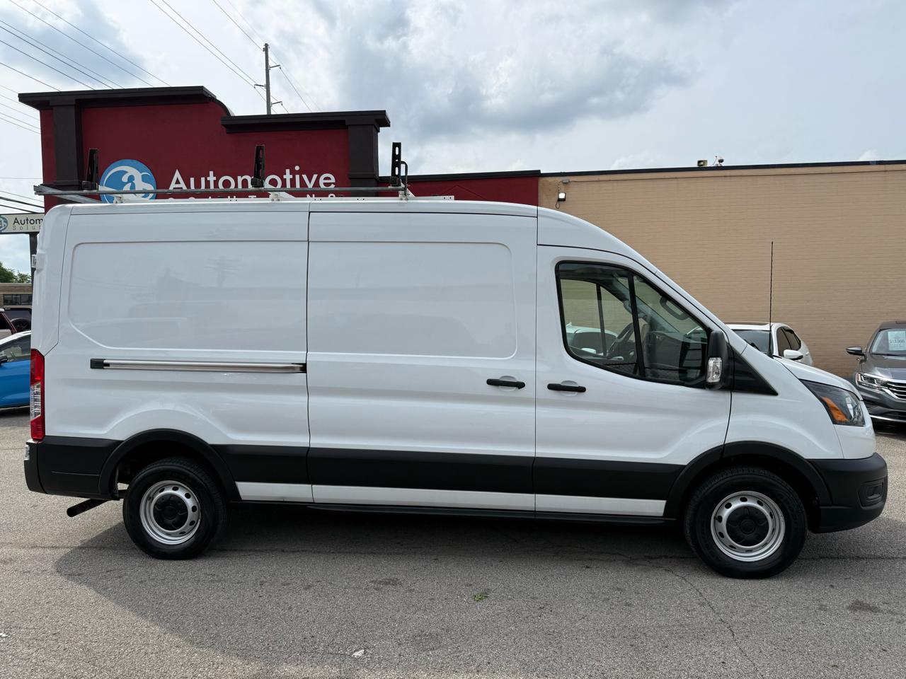 Ford Transit 250 Van Med. Roof w/Sliding Pass. 148-in. WB 2021