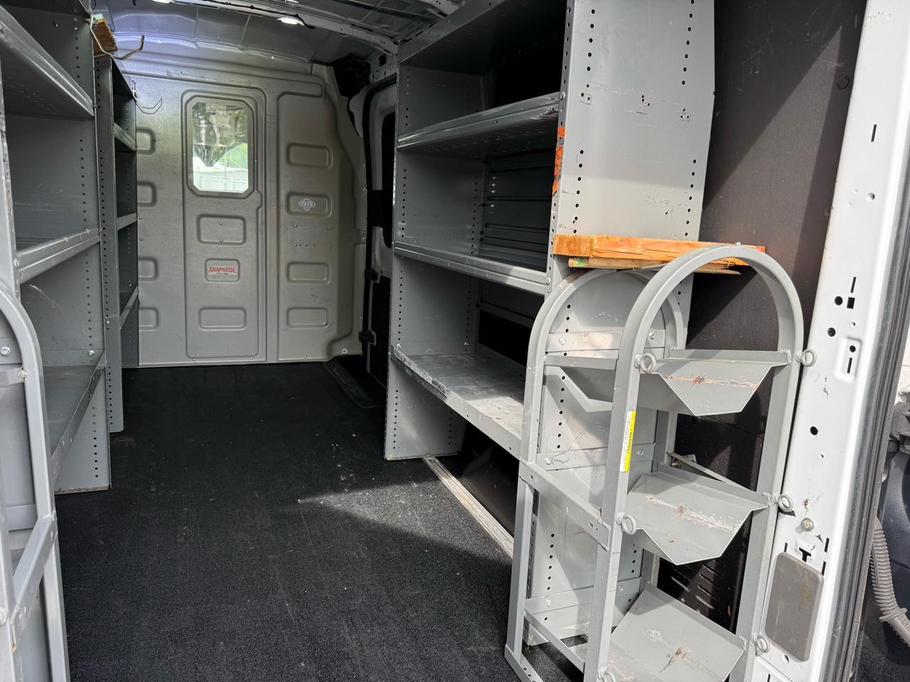 Ford Transit 250 Van Med. Roof w/Sliding Pass. 148-in. WB 2021