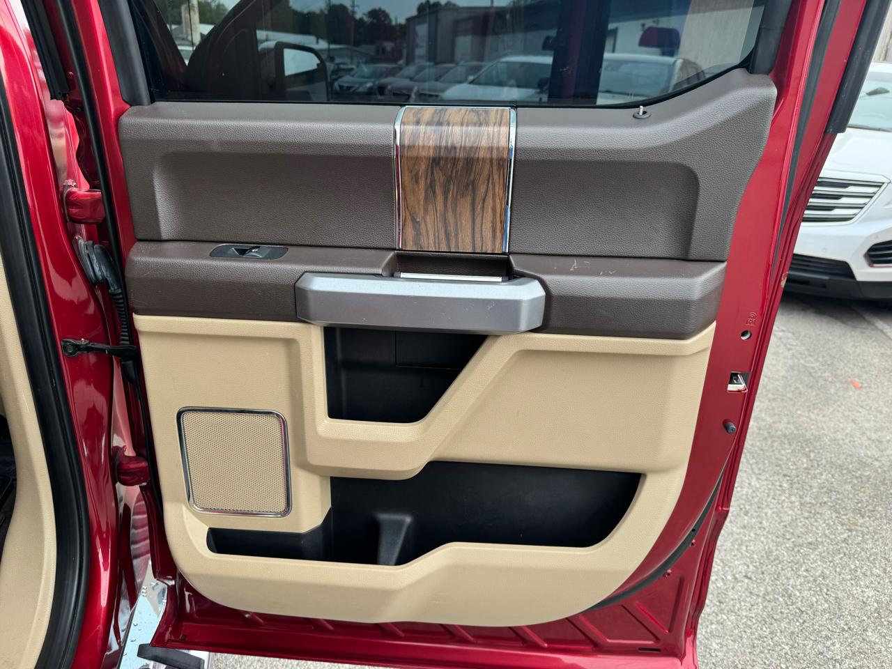 Ford F-150 Lariat SuperCrew 5.5-ft. Bed 4WD 2019