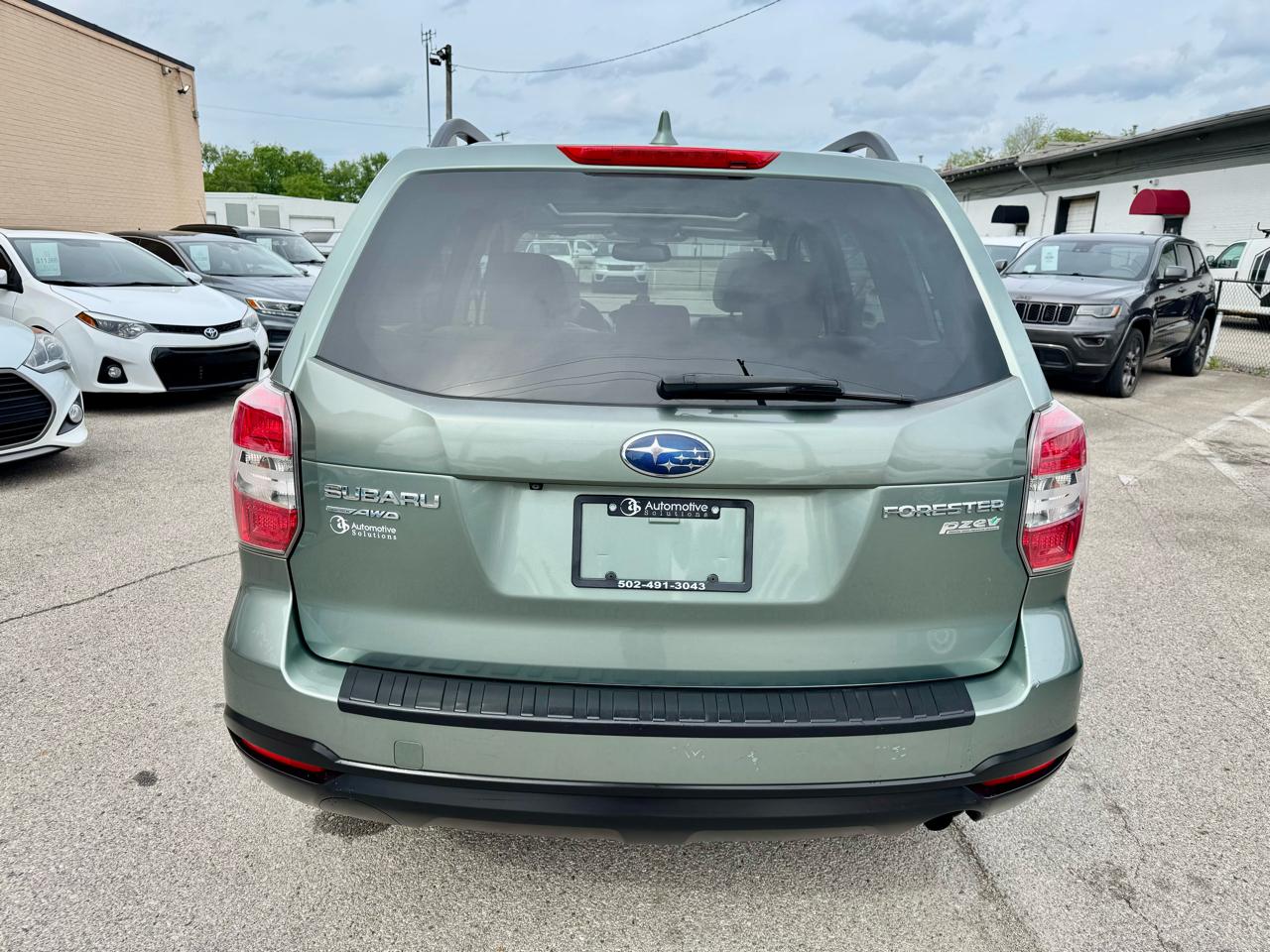 Subaru Forester 2.5i Premium PZEV CVT 2016