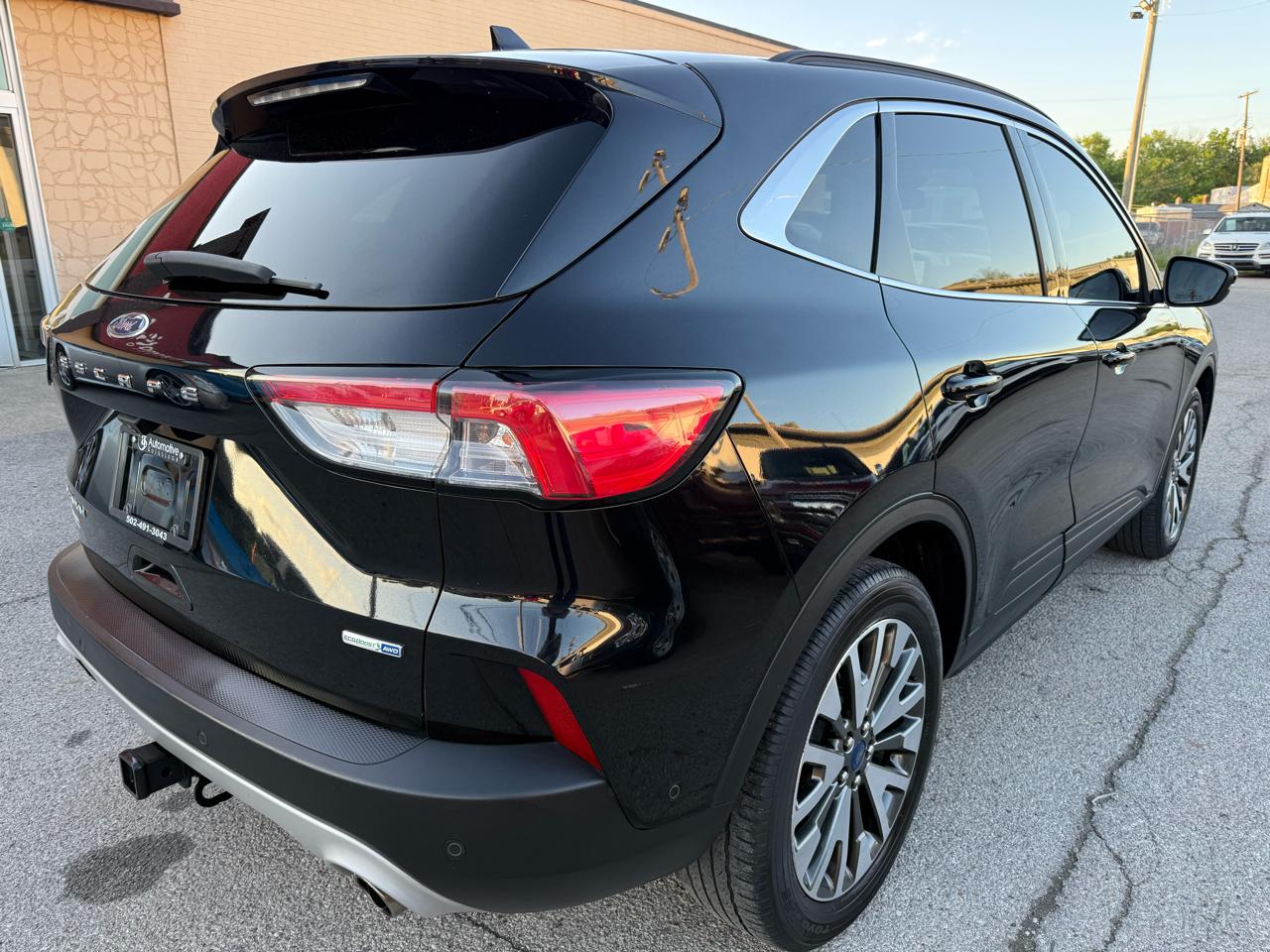 Ford Escape Titanium 4WD 2020