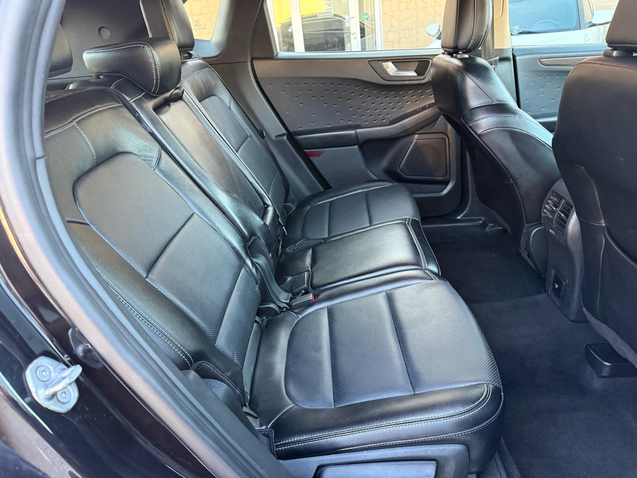 Ford Escape Titanium 4WD 2020