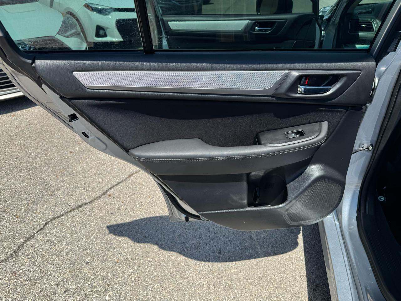 Subaru Legacy 2.5i Premium 2018