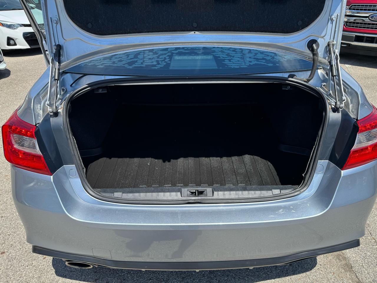 Subaru Legacy 2.5i Premium 2018