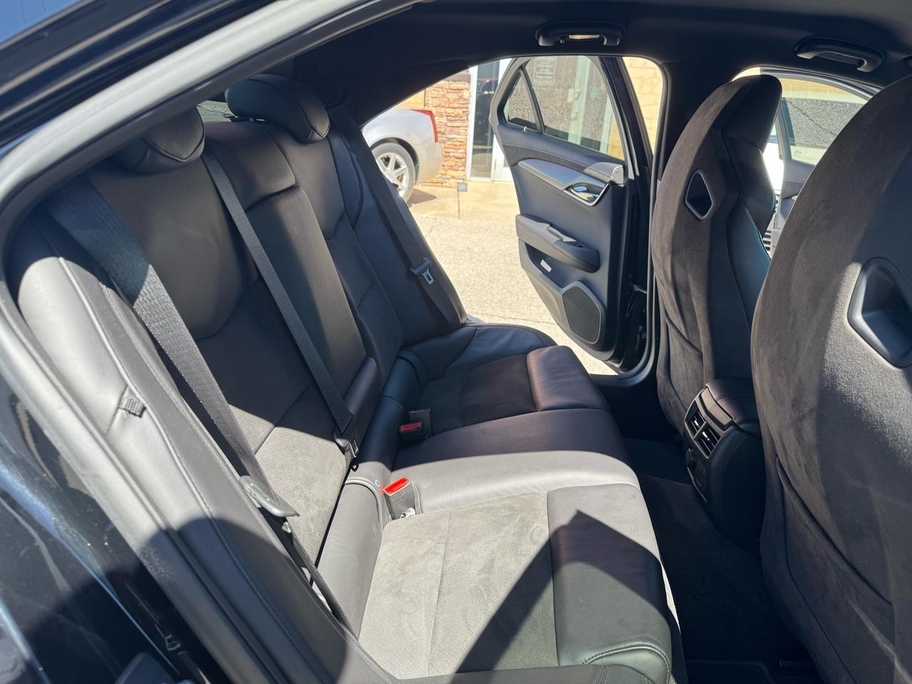 Cadillac ATS-V V Sedan 2016
