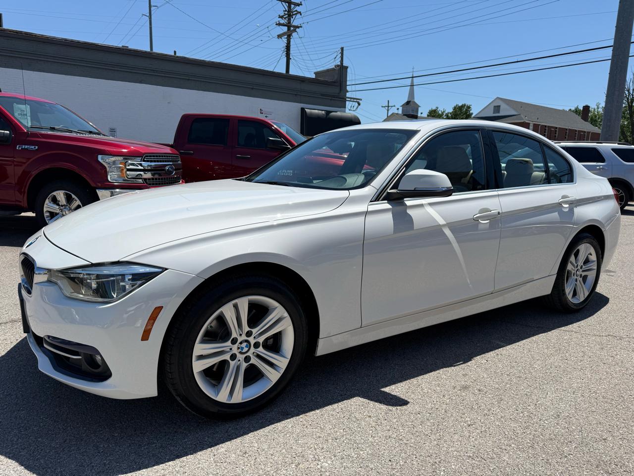 BMW 3-Series 330i xDrive SULEV Sedan 2018
