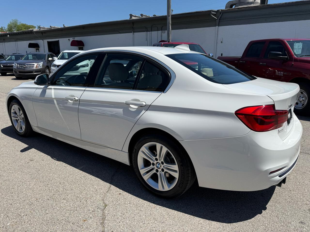 BMW 3-Series 330i xDrive SULEV Sedan 2018