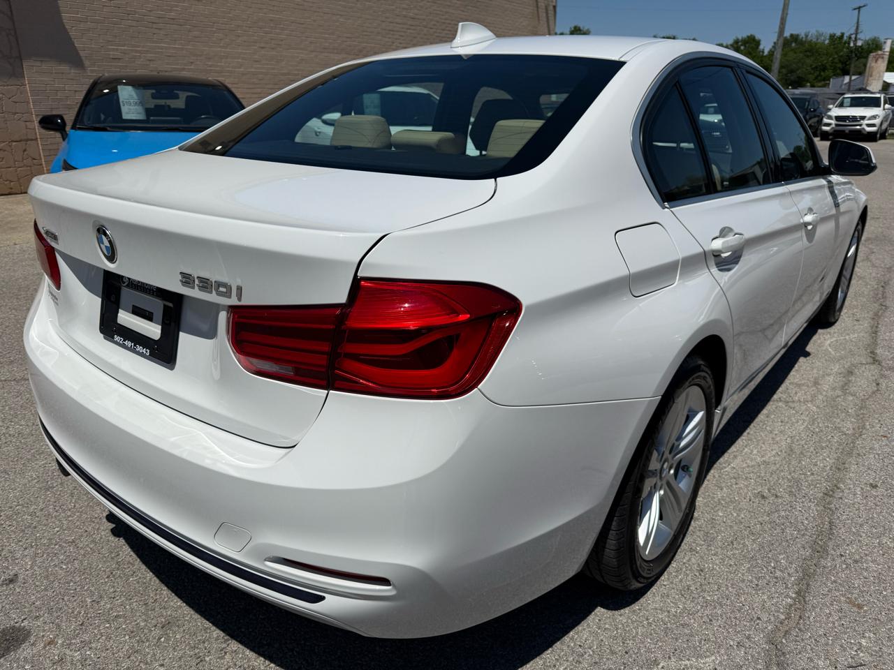 BMW 3-Series 330i xDrive SULEV Sedan 2018