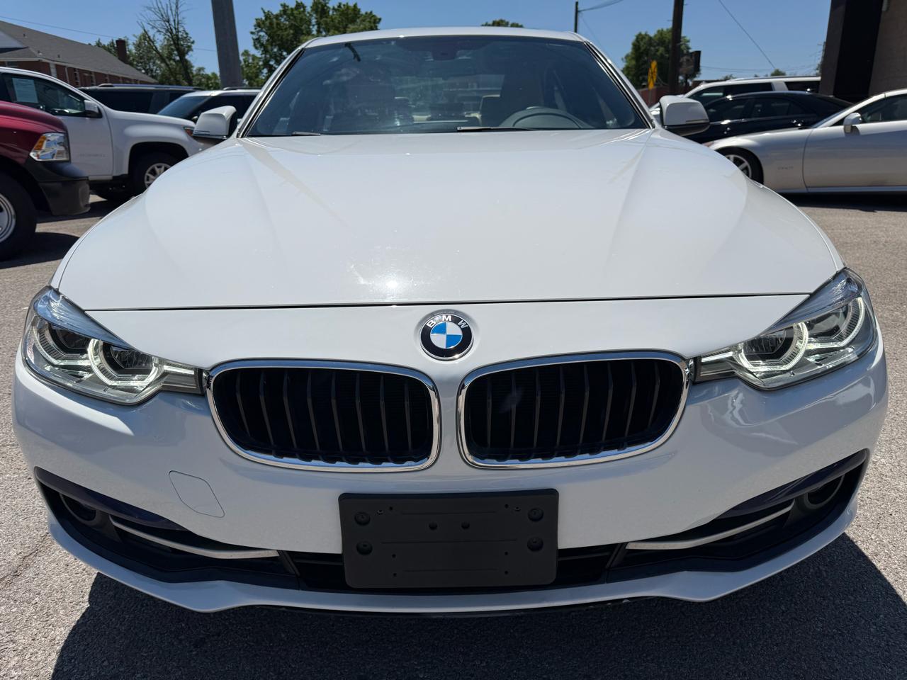 BMW 3-Series 330i xDrive SULEV Sedan 2018