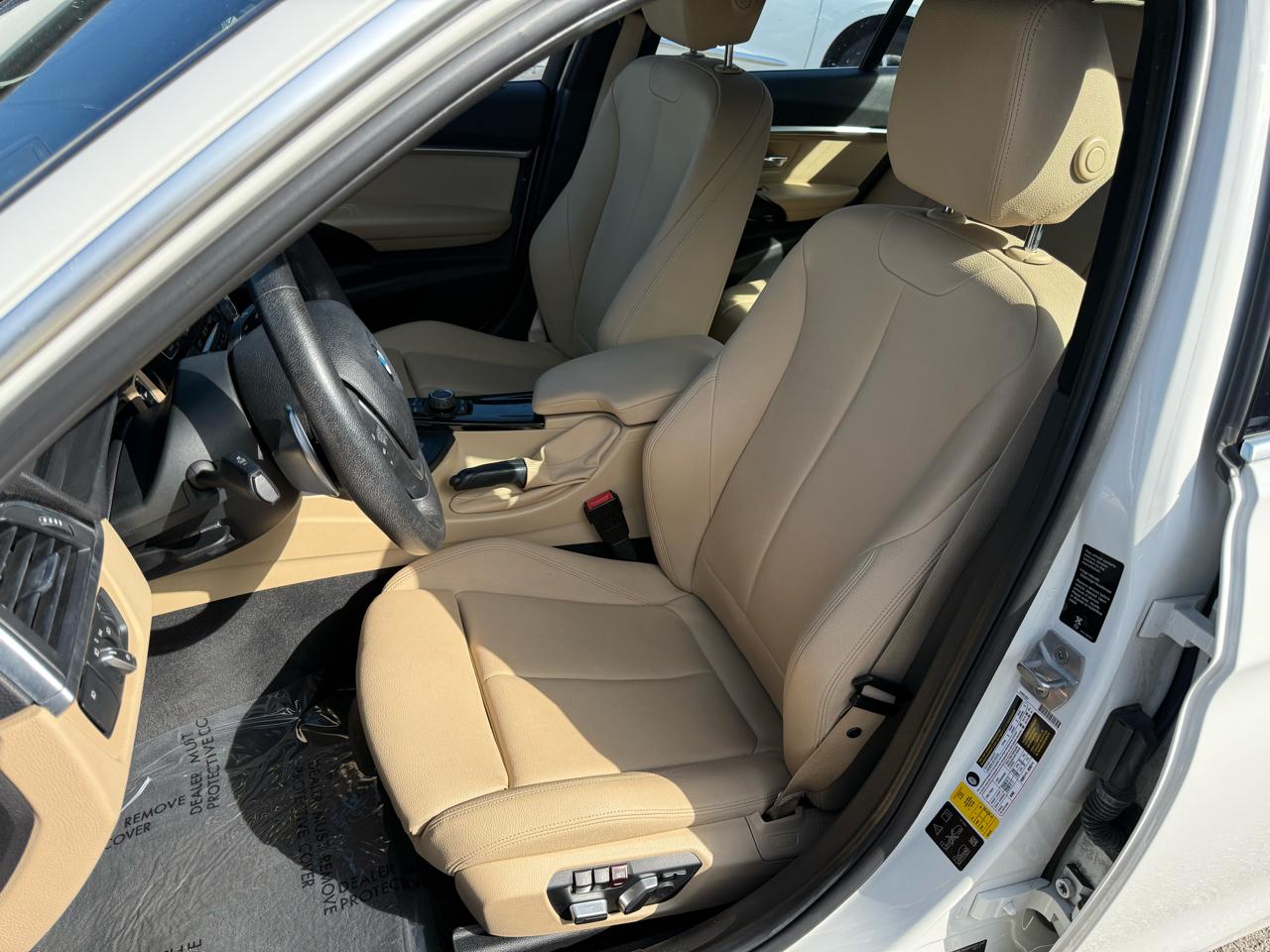 BMW 3-Series 330i xDrive SULEV Sedan 2018